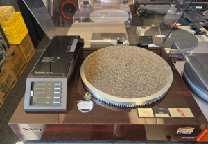 Technics M3